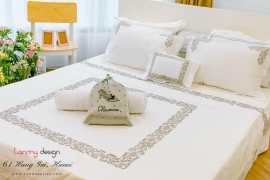Hand Embroidered Duvet Cover (Queen size) 160x200cm